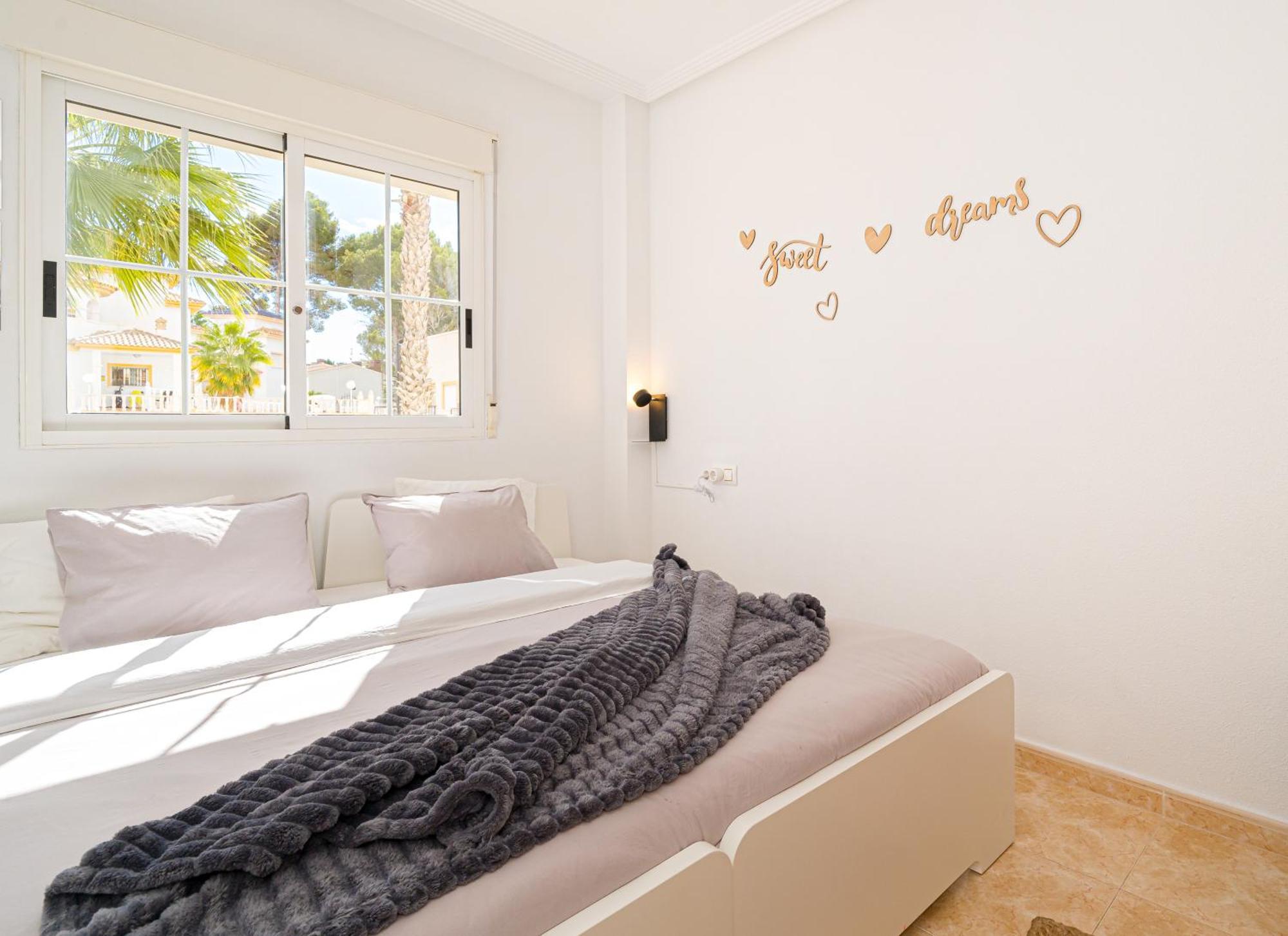 Villamartin Apartment. Excellent Location For Golfers, Cyclists And Hikers Exterior foto